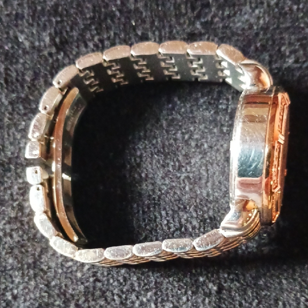 Invicta Women's Gold and Silver Watch - Picture 7 of 8
